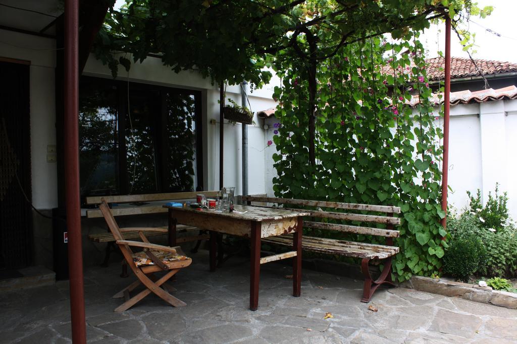 Hikers Hostel Weliko Tarnowo Exterior foto